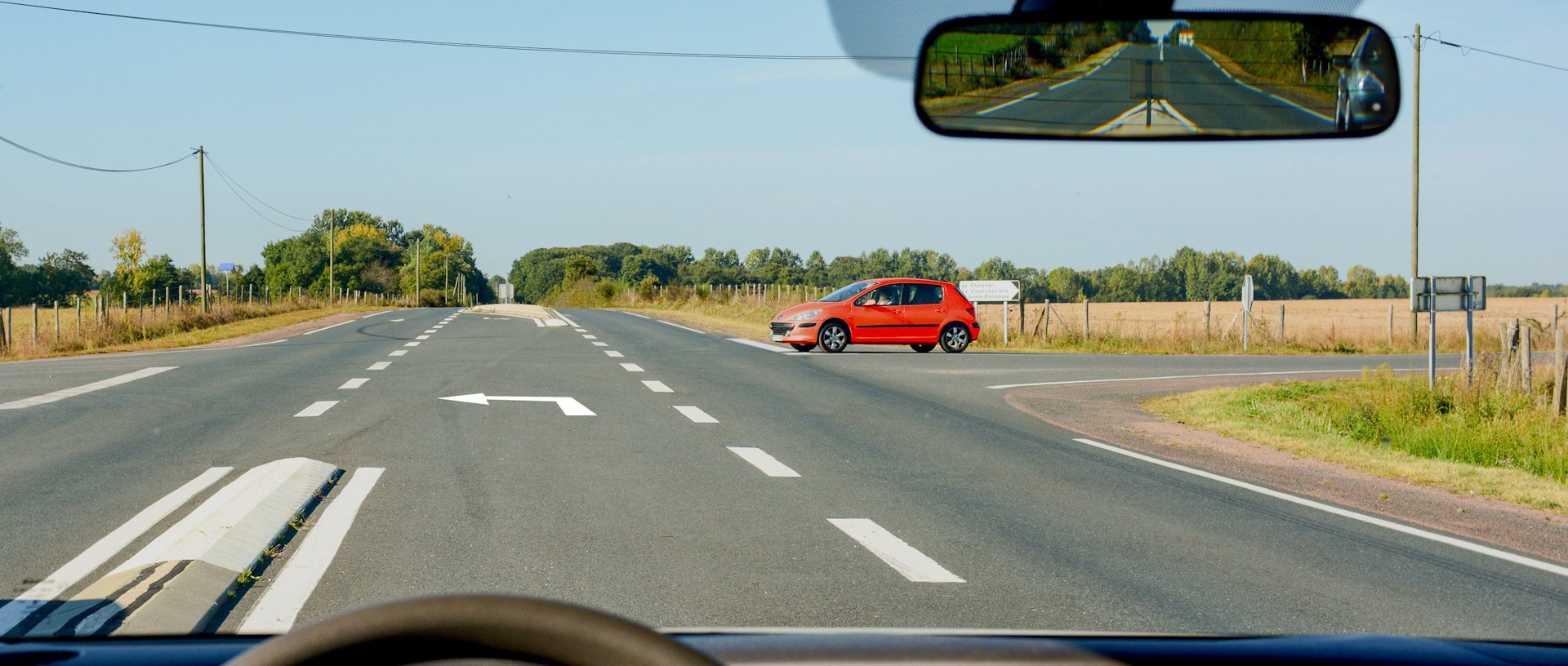 Voie de stockage pour changer de direction sur la route