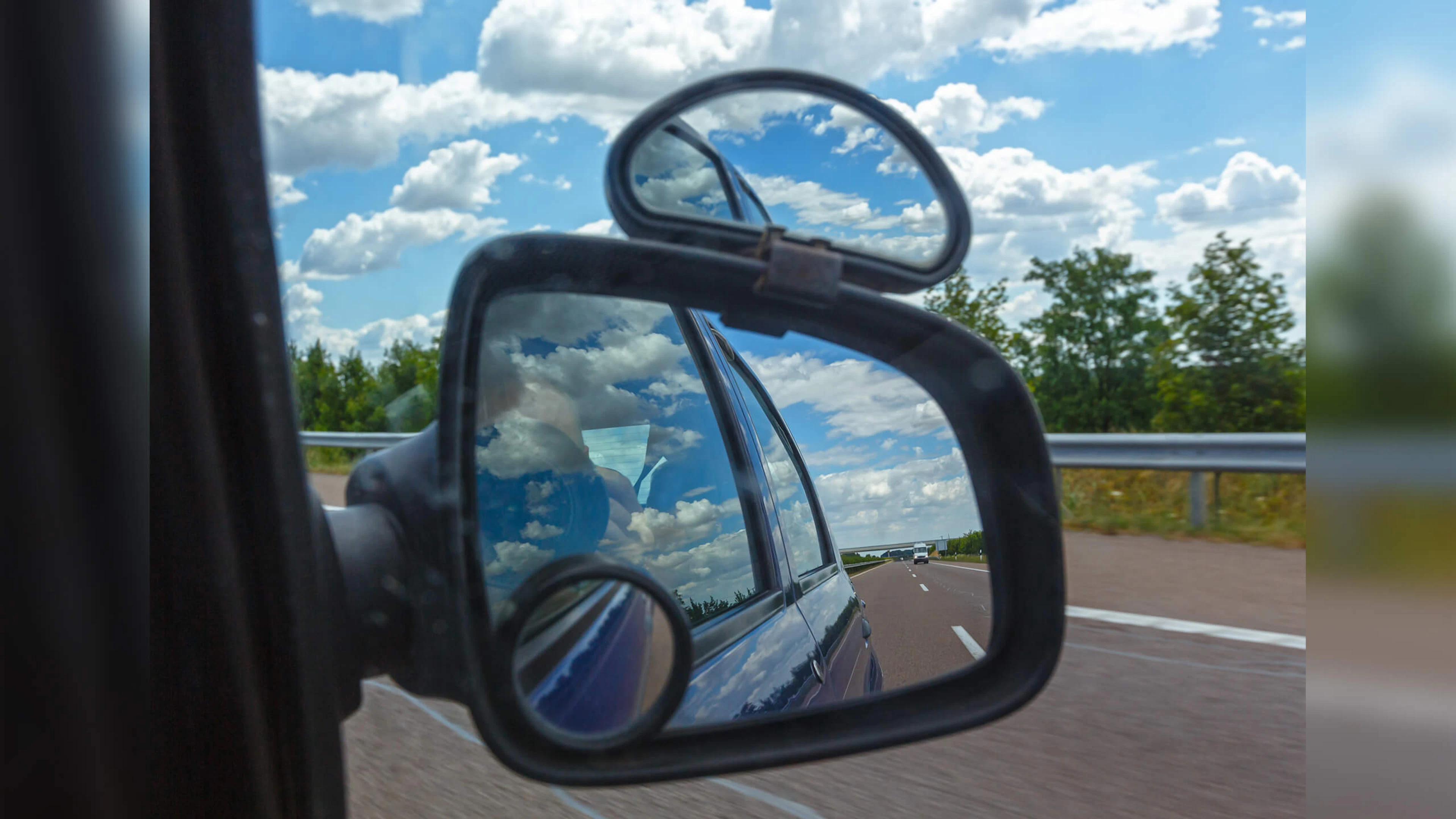 double-retroviseur-conduite-accompagnee.jpg