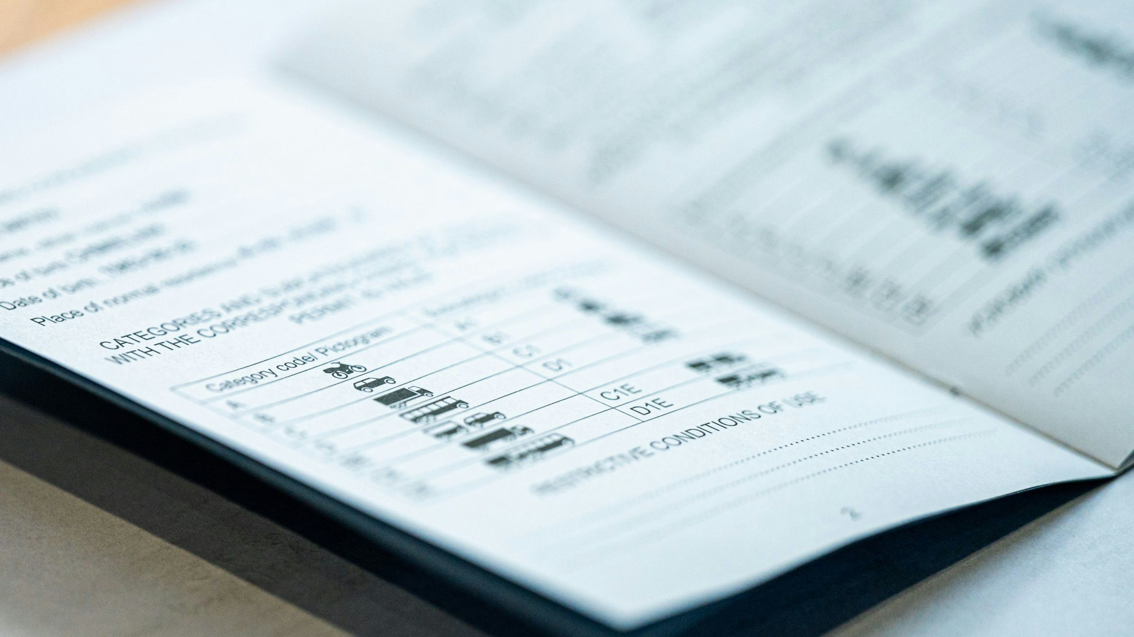 français expatriés neph.jpg