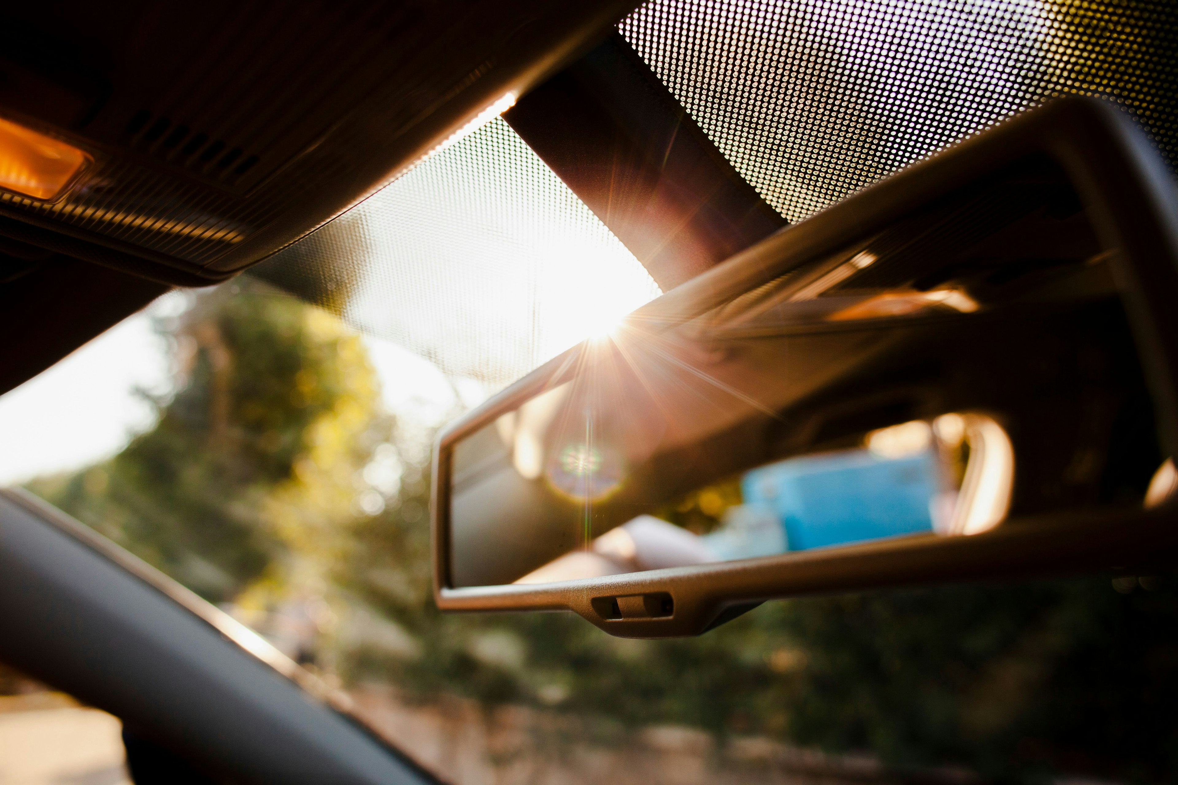 Miroir de conduite de style automobile, pare-soleil de voiture