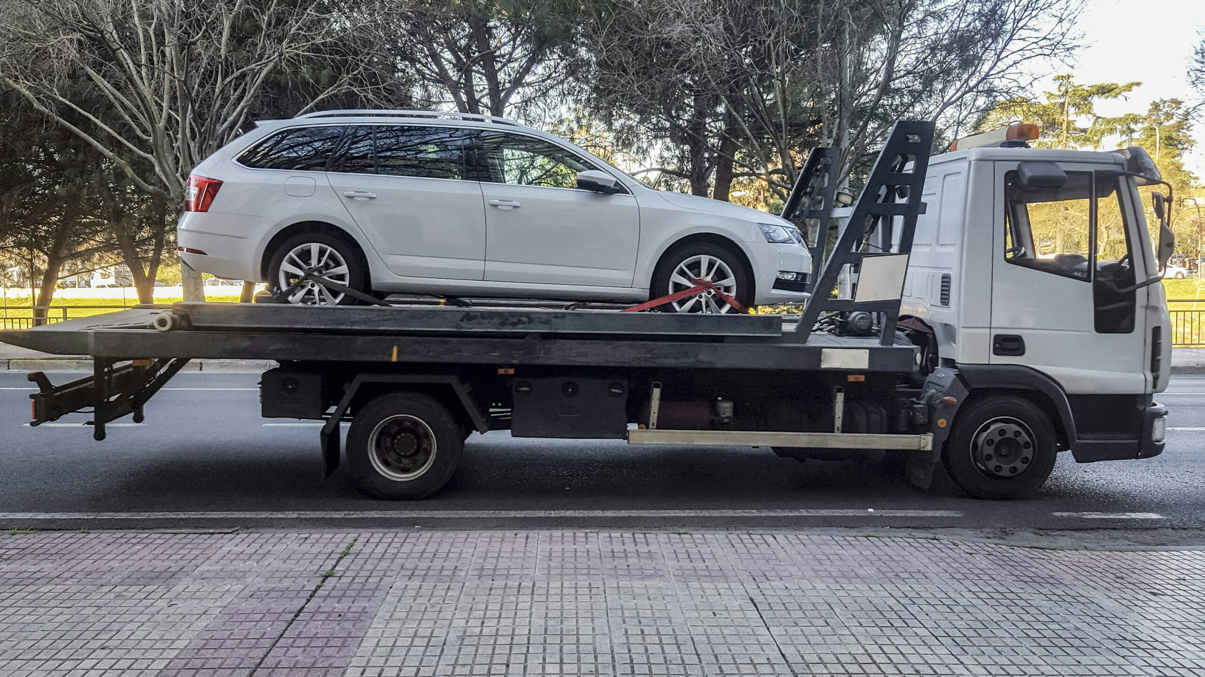 Comment transporter un véhicule ? - Transports Rabouin