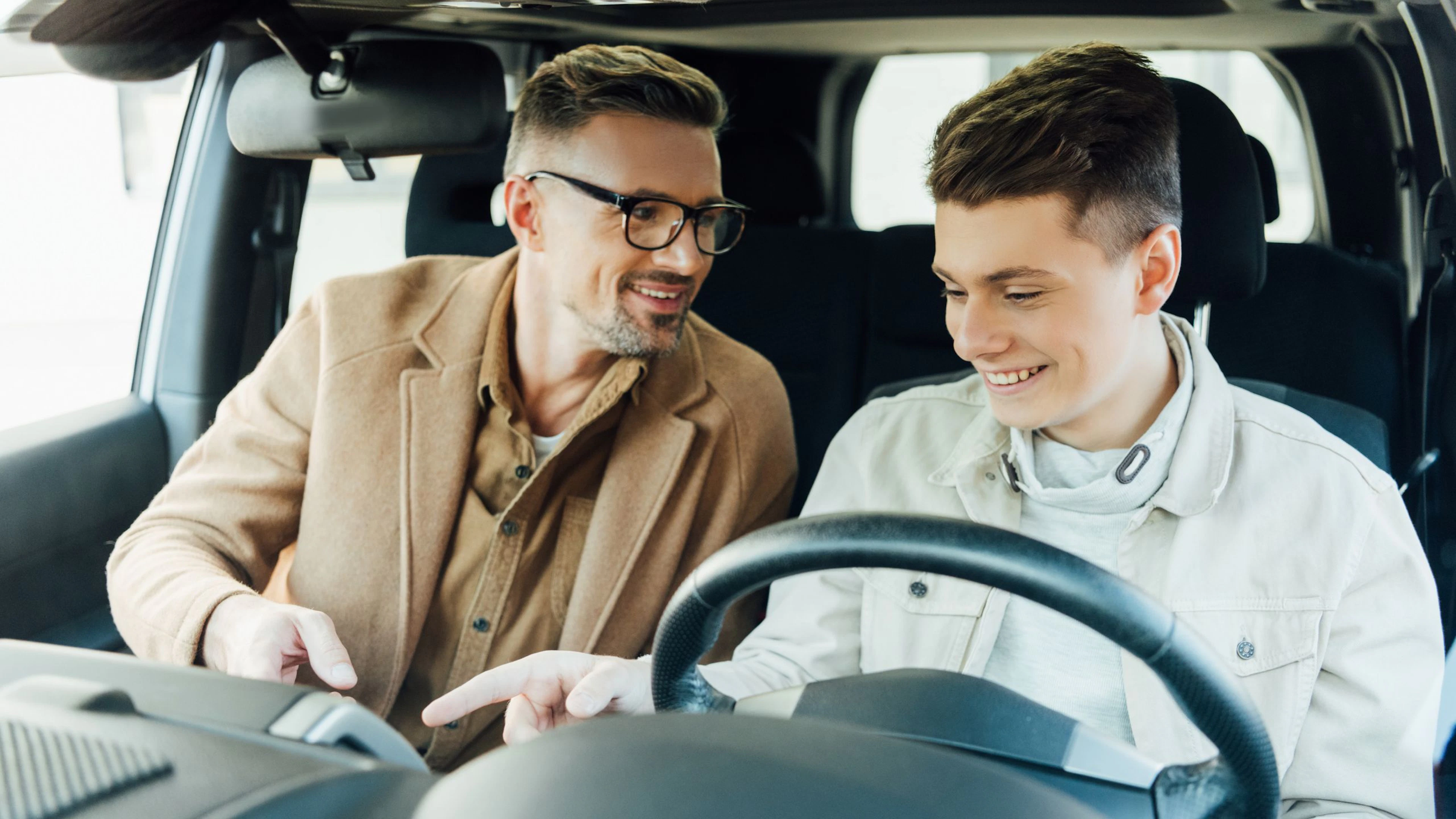photo-fcenfant-parent-dans-voiture.jpg